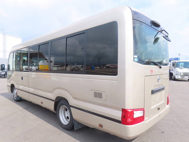 トヨタその他の車種バス[写真03]