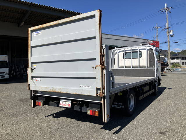 いすゞエルフ平ボディ小型（2t・3t）[写真02]