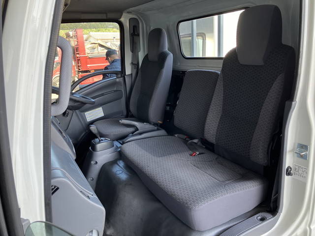 いすゞエルフ平ボディ小型（2t・3t）[写真29]