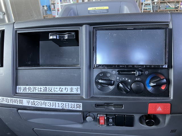 いすゞエルフ平ボディ小型（2t・3t）[写真35]