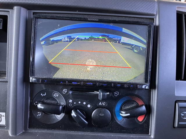 いすゞエルフ平ボディ小型（2t・3t）[写真36]