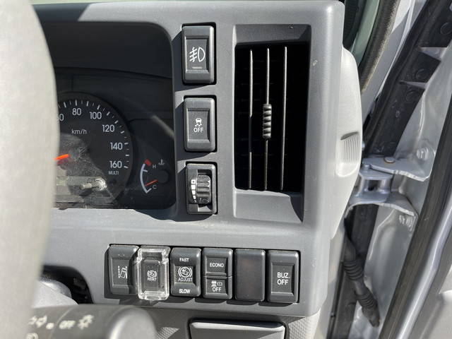 日産アトラス平ボディ小型（2t・3t）[写真27]