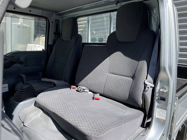 日産アトラス平ボディ小型（2t・3t）[写真30]