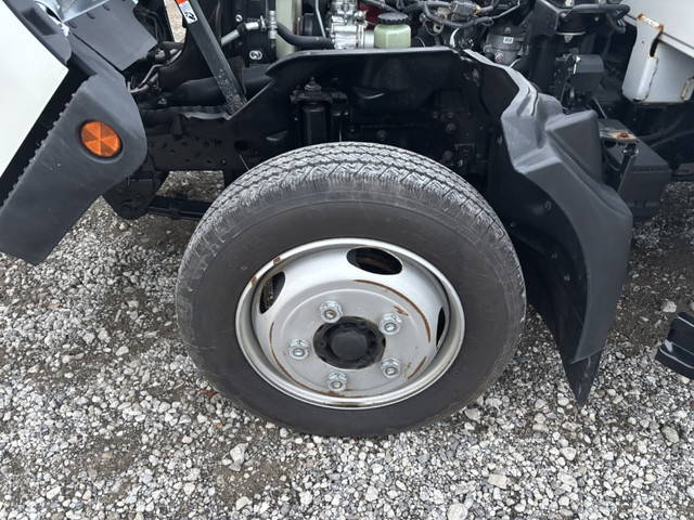 日野デュトロ平ボディ小型（2t・3t）[写真21]