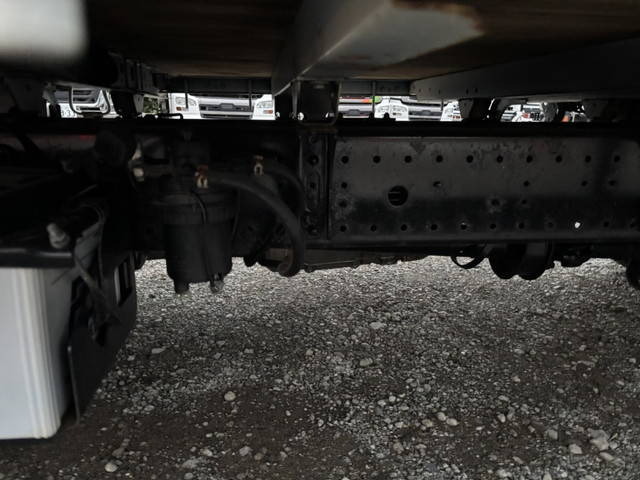 日野デュトロ平ボディ小型（2t・3t）[写真26]