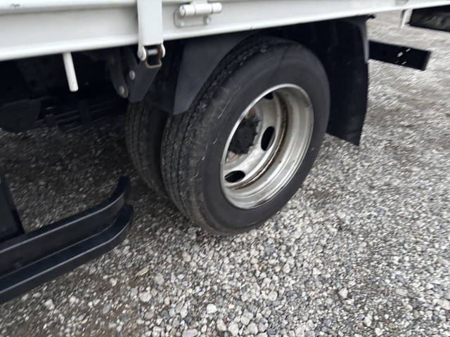 日野デュトロ平ボディ小型（2t・3t）[写真27]