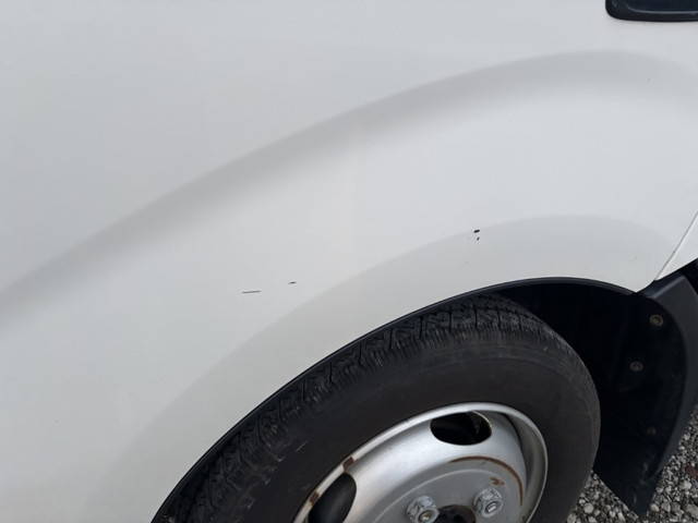 日野デュトロ平ボディ小型（2t・3t）[写真34]