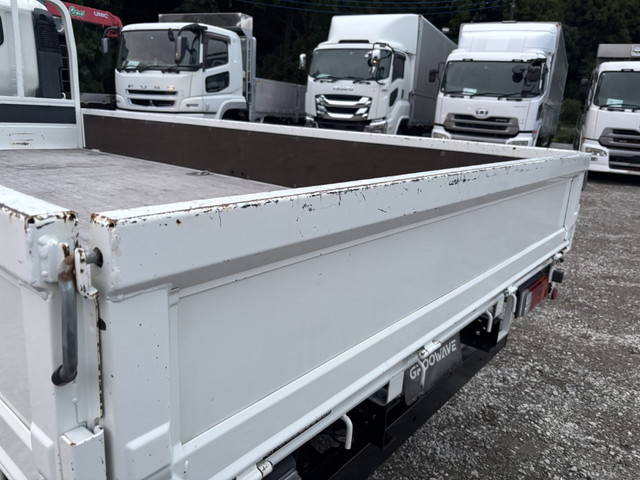 日野デュトロ平ボディ小型（2t・3t）[写真36]