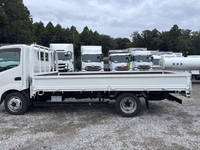 日野デュトロ平ボディ小型（2t・3t）[写真08]