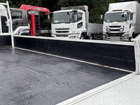 三菱ふそうキャンターダブルキャブ（Wキャブ）小型（2t・3t）[写真13]