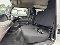 三菱ふそうキャンターダブルキャブ（Wキャブ）小型（2t・3t）[写真20]