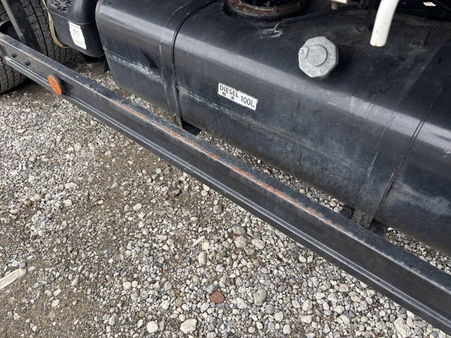 三菱ふそうキャンターダブルキャブ（Wキャブ）小型（2t・3t）[写真35]