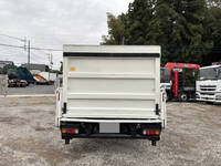 三菱ふそうキャンターダブルキャブ（Wキャブ）小型（2t・3t）[写真06]