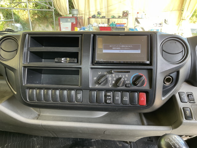 日野デュトロ平ボディ小型（2t・3t）[写真35]