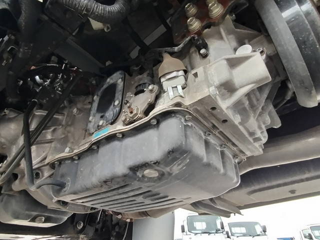 日野デュトロ平ボディ小型（2t・3t）[写真17]