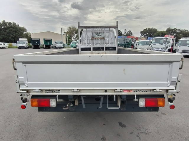 日野デュトロ平ボディ小型（2t・3t）[写真05]