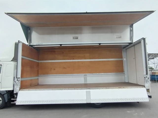 日野レンジャーアルミウイング中型（4t）[写真11]