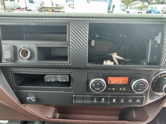 日野レンジャーアルミウイング中型（4t）[写真27]