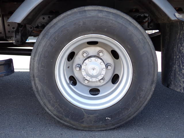 三菱ふそうファイター平ボディ中型（4t）[写真13]