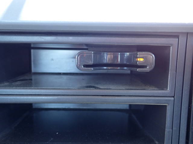 三菱ふそうファイター平ボディ中型（4t）[写真20]