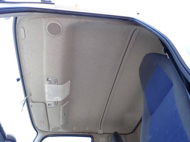 三菱ふそうファイター平ボディ中型（4t）[写真26]