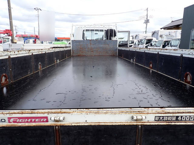 三菱ふそうファイター平ボディ中型（4t）[写真37]