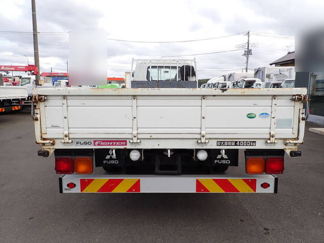 三菱ふそうファイター平ボディ中型（4t）[写真07]
