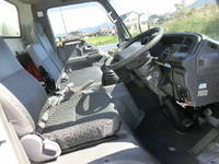 いすゞエルフ幌ウイング小型（2t・3t）[写真26]