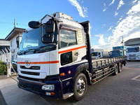 UDトラックスクオン平ボディ大型（10t）[写真04]