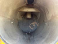 日野レンジャー汚泥吸引車中型（4t）[写真11]