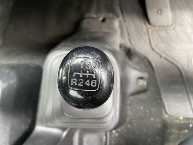 日野レンジャーパネルバン中型（4t）[写真17]