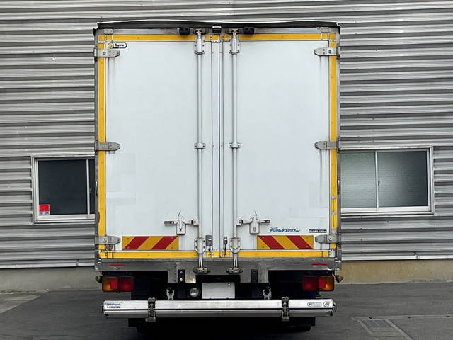 日野レンジャーパネルバン中型（4t）[写真02]