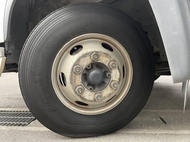 日野レンジャーパネルバン中型（4t）[写真31]