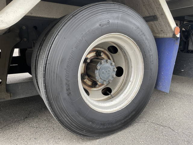 日野レンジャーパネルバン中型（4t）[写真32]