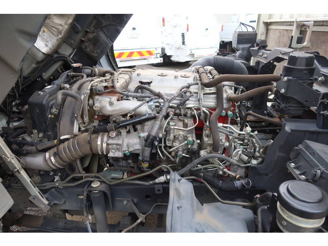 日野レンジャー平ボディ中型（4t）[写真24]