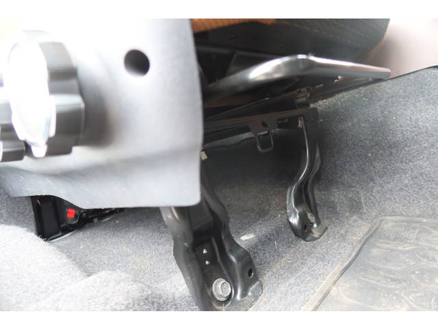 日野レンジャー平ボディ中型（4t）[写真34]