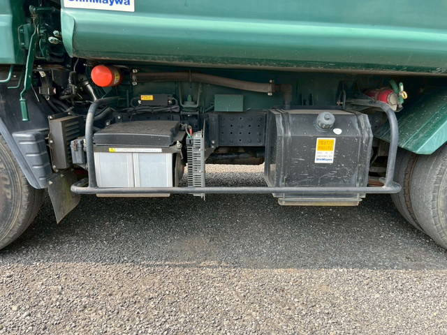 三菱ふそうキャンターパッカー車（塵芥車）小型（2t・3t）[写真23]