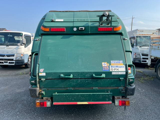 三菱ふそうキャンターパッカー車（塵芥車）小型（2t・3t）[写真08]