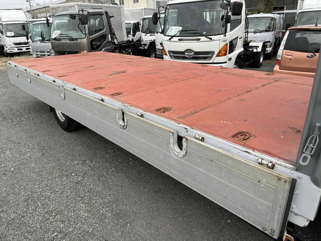 UDトラックスコンドルアルミブロック中型（4t）[写真15]