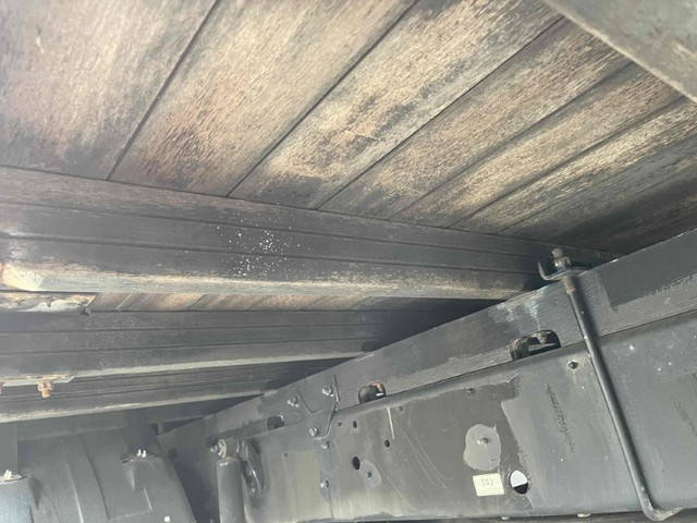 UDトラックスコンドルアルミブロック中型（4t）[写真17]