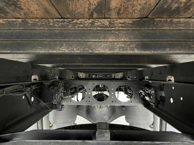 UDトラックスコンドルアルミブロック中型（4t）[写真20]