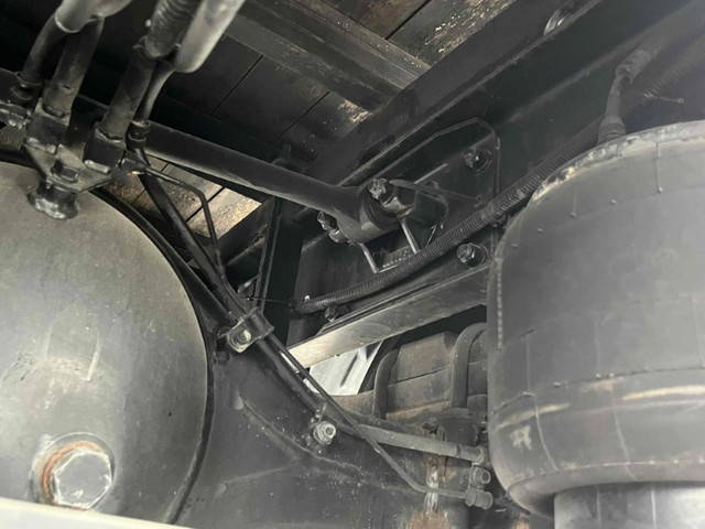 UDトラックスコンドルアルミブロック中型（4t）[写真22]