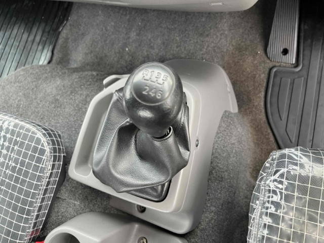 UDトラックスコンドルアルミブロック中型（4t）[写真34]