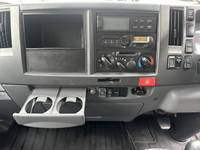 いすゞエルフ冷凍車（冷蔵車）小型（2t・3t）[写真16]