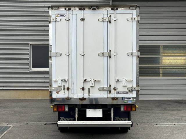 いすゞエルフ冷凍車（冷蔵車）小型（2t・3t）[写真02]