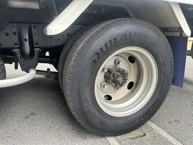 いすゞエルフ冷凍車（冷蔵車）小型（2t・3t）[写真28]