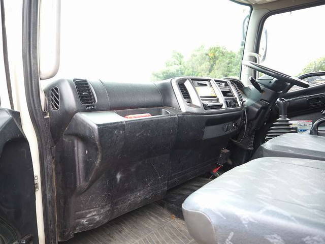 日野レンジャークレーン4段中型（4t）[写真34]