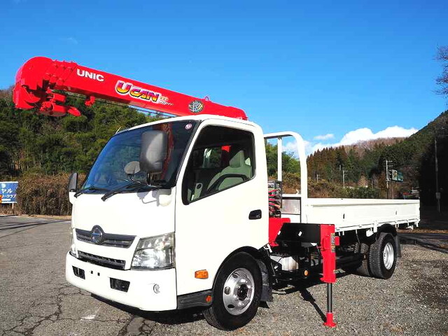 日野デュトロクレーン4段小型（2t・3t）[写真03]