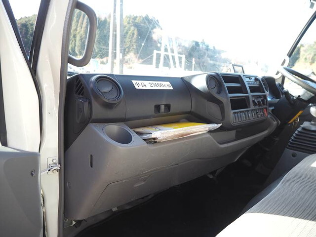 日野デュトロクレーン4段小型（2t・3t）[写真32]