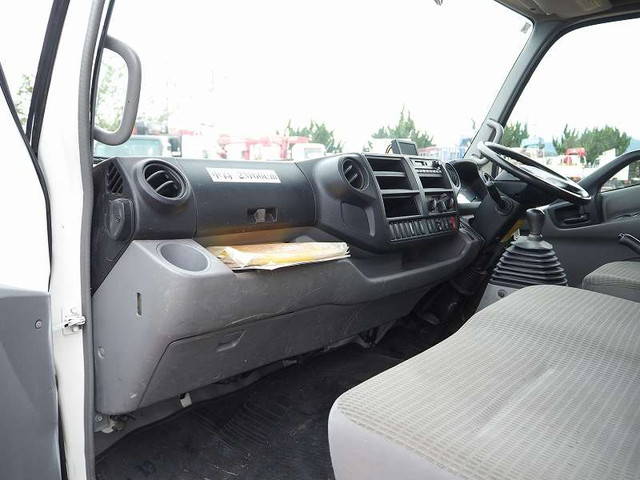 日野デュトロクレーン3段小型（2t・3t）[写真34]